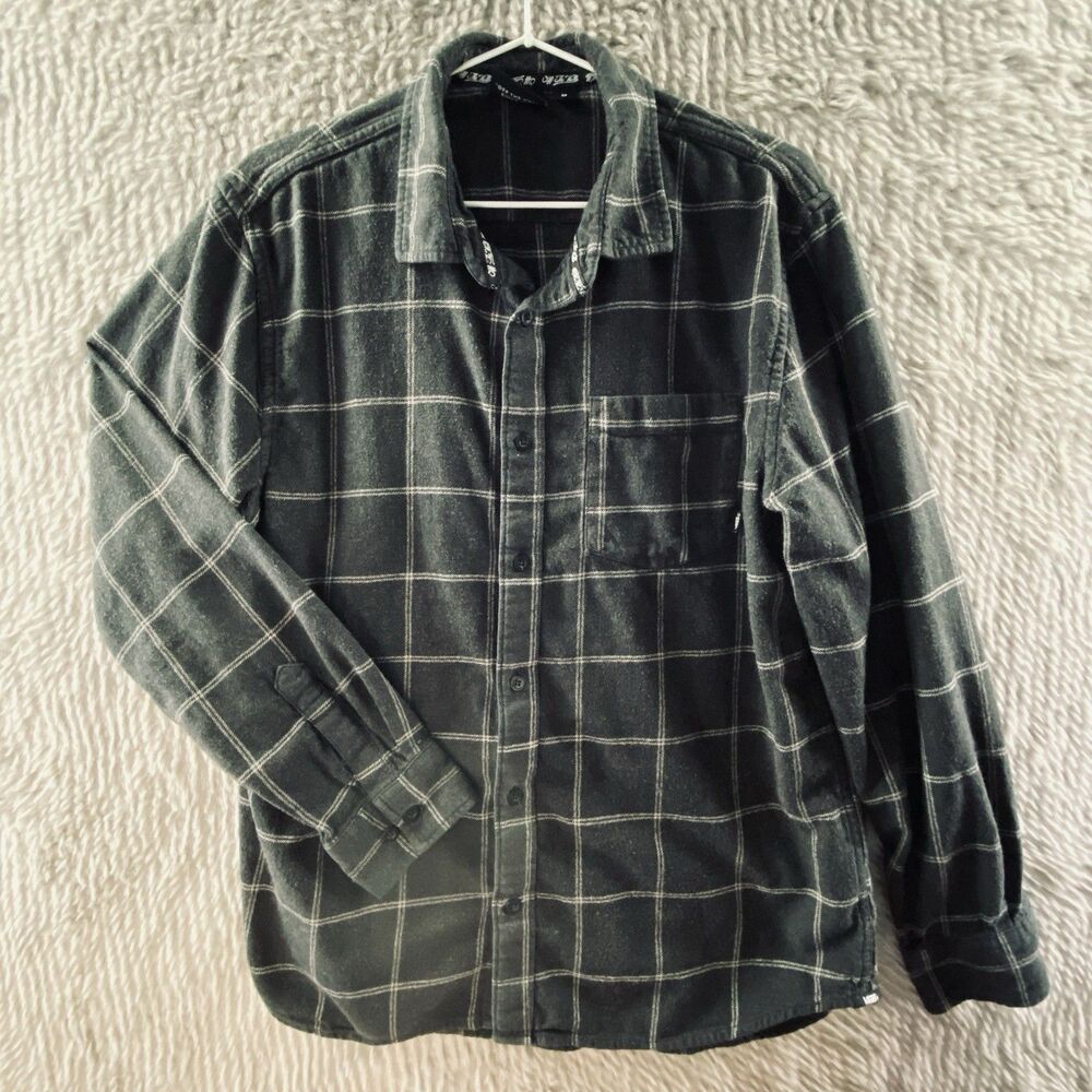 Vans Off The Wall Men's Medium Black White Plaid Long Sleeve Shirt Button Down